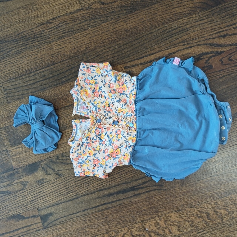 Bubble Summer Romper + Matching Headband - Ruffle Butts - 12-18M - Like New